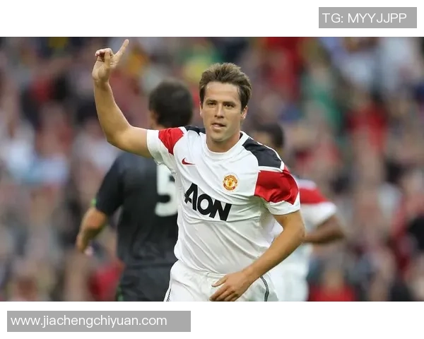 足球明星们这个夏天的奢华度假之旅与精彩瞬间回顾